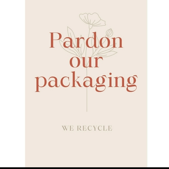 Meet your Posher, Heather - Picture 1 of 1